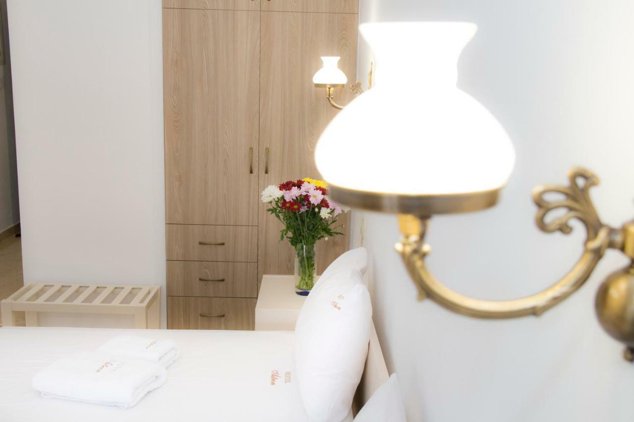 Hotel Astron มิรินา ภายนอก รูปภาพ