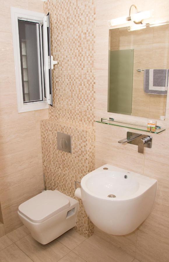 Hotel Astron มิรินา ภายนอก รูปภาพ